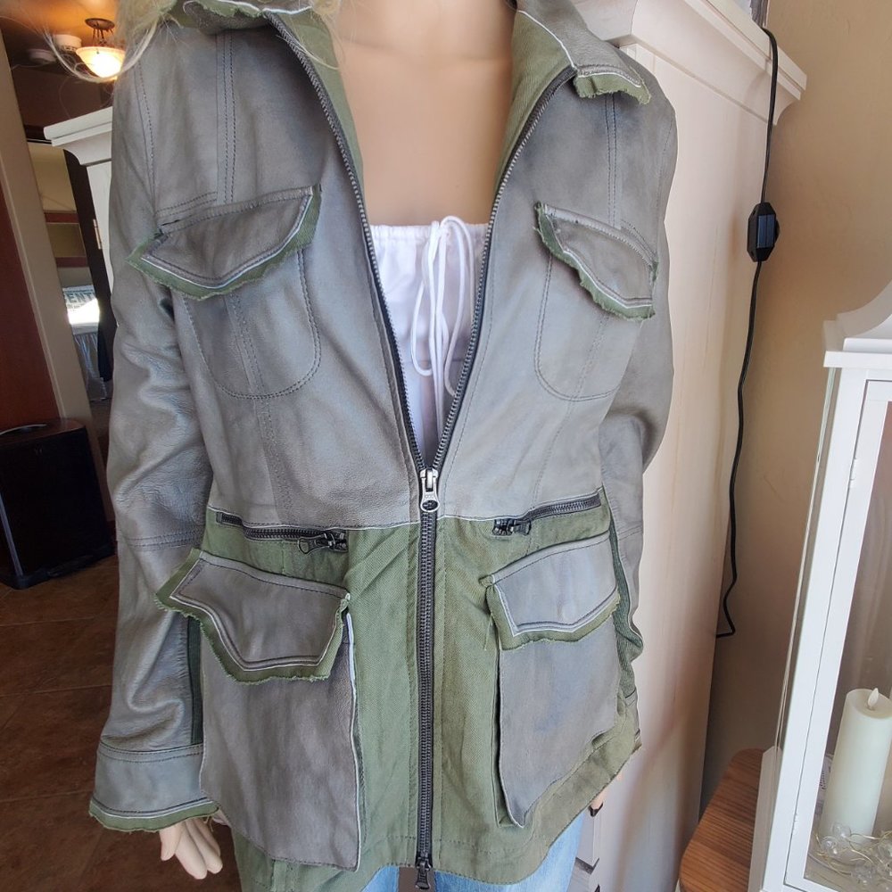 Lindsay Patina Leather Jacket Army Green Size Small New without Tags - Picture 6 of 12